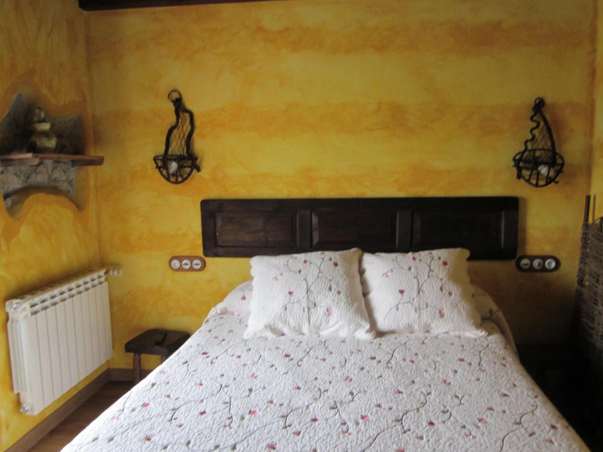 El Conventu Del Asturcon Guest House Lago  Exterior photo