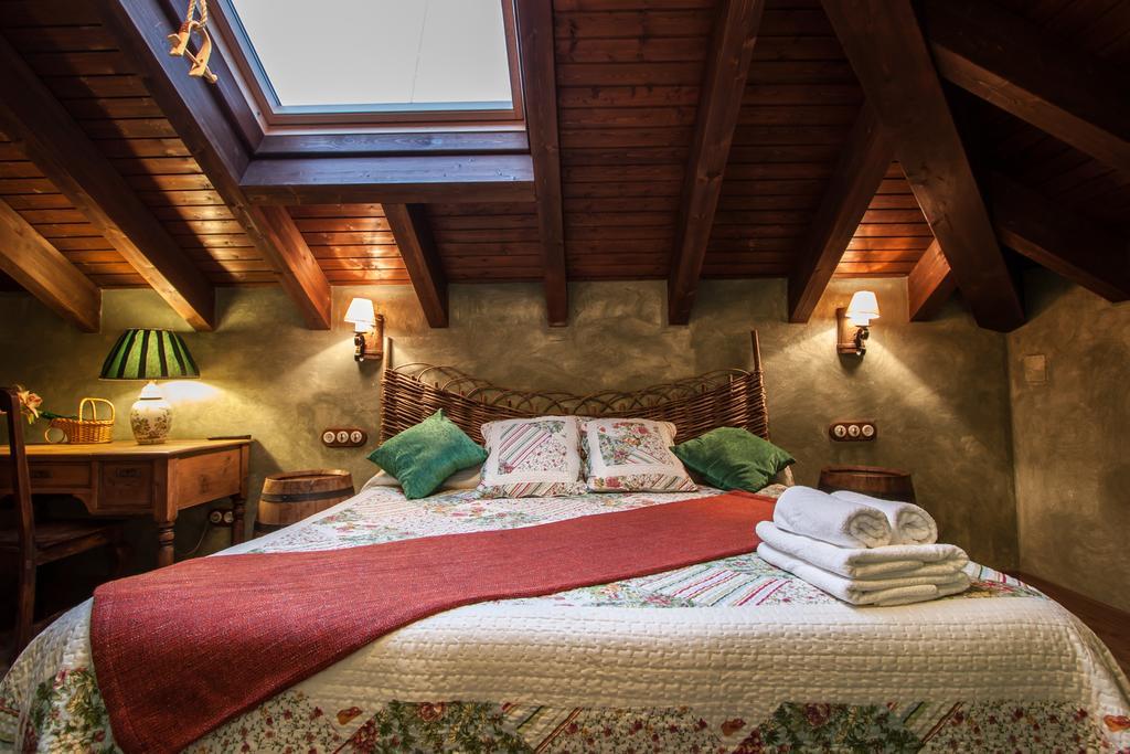 El Conventu Del Asturcon Guest House Lago  Exterior photo